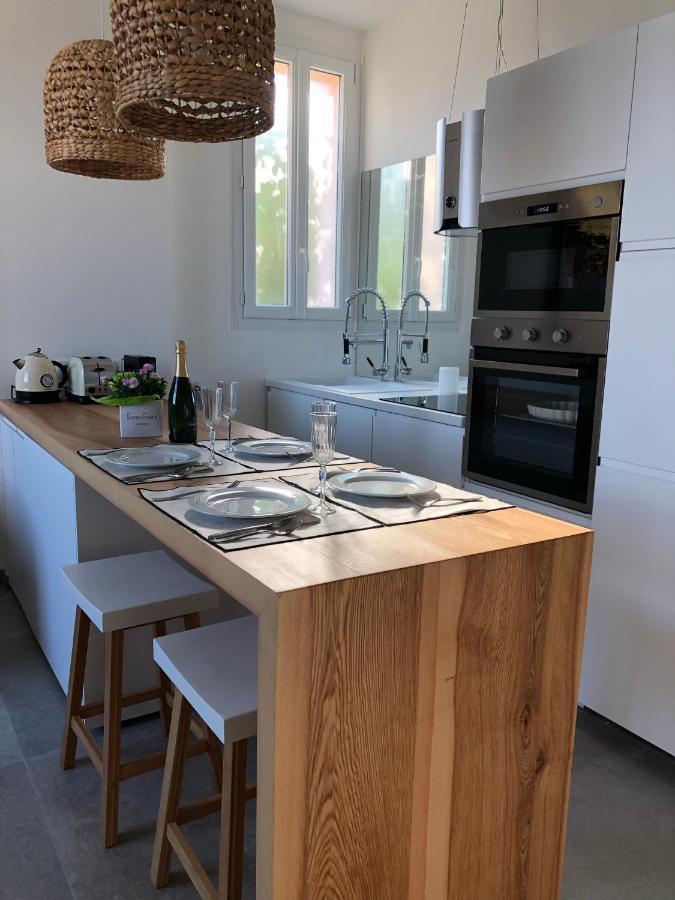 Petit Paradis A Sanary Avec Vue Mer Wifi Et Clim Exterior photo